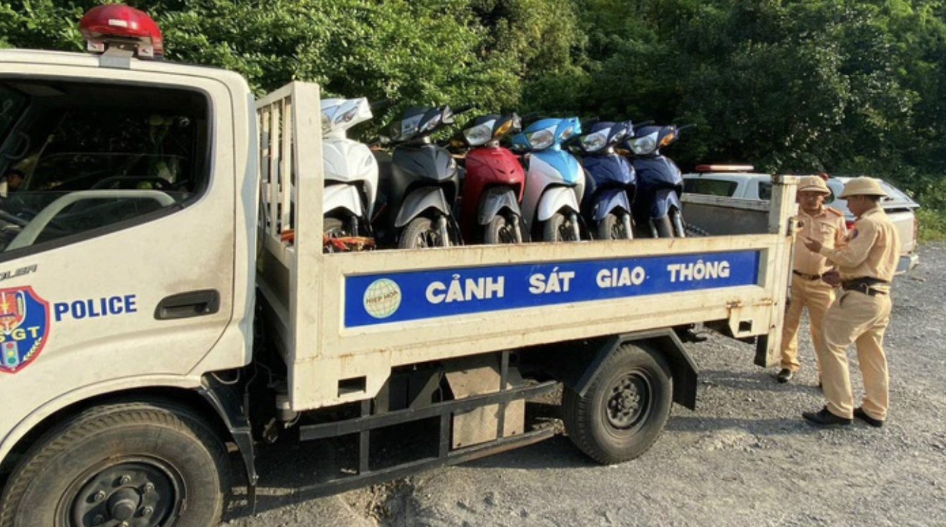 3 nhóm hành vi vi phạm bị tịch thu xe máy theo quy định mới nhất, người dân cần lưu ý - Ảnh 1.