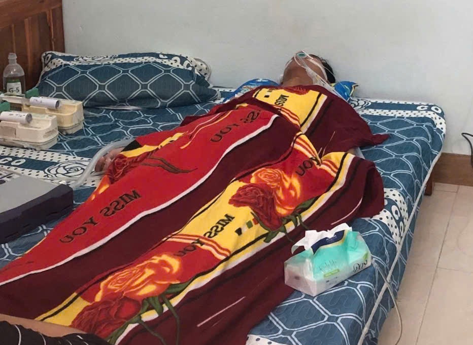 Hiệu trưởng lên tiếng vụ nam sinh lớp 10 bị đánh hội động chấn thương não- Ảnh 1. Hiệu trưởng lên tiếng vụ nam sinh lớp 10 bị đánh hội động chấn thương não- Ảnh 1.