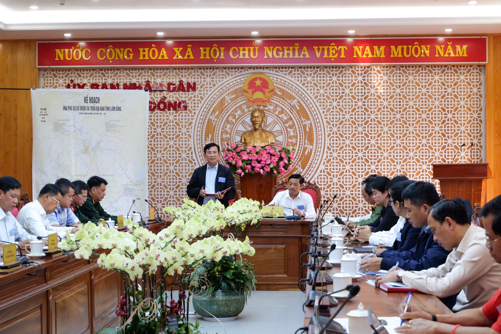 Sau vụ vỡ hồ chứa nước gây thiệt hại nặng: Lâm Đồng xử lý, rà soát toàn bộ hồ, đập - Ảnh 1.