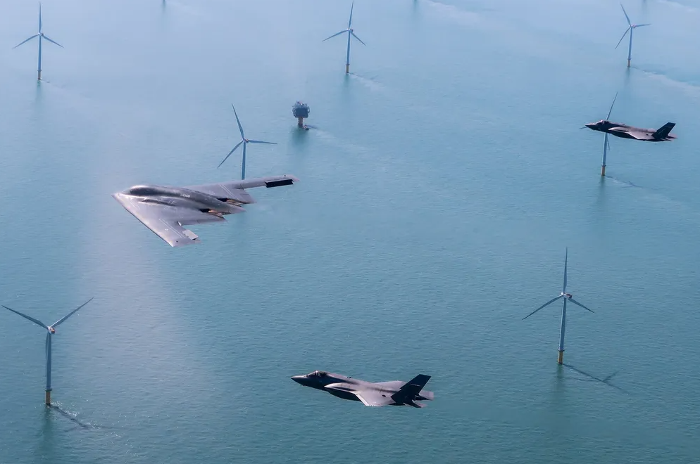 Dự án điện gió ngoài khơi 1,4 GW gặp rắc rối- Ảnh 1.