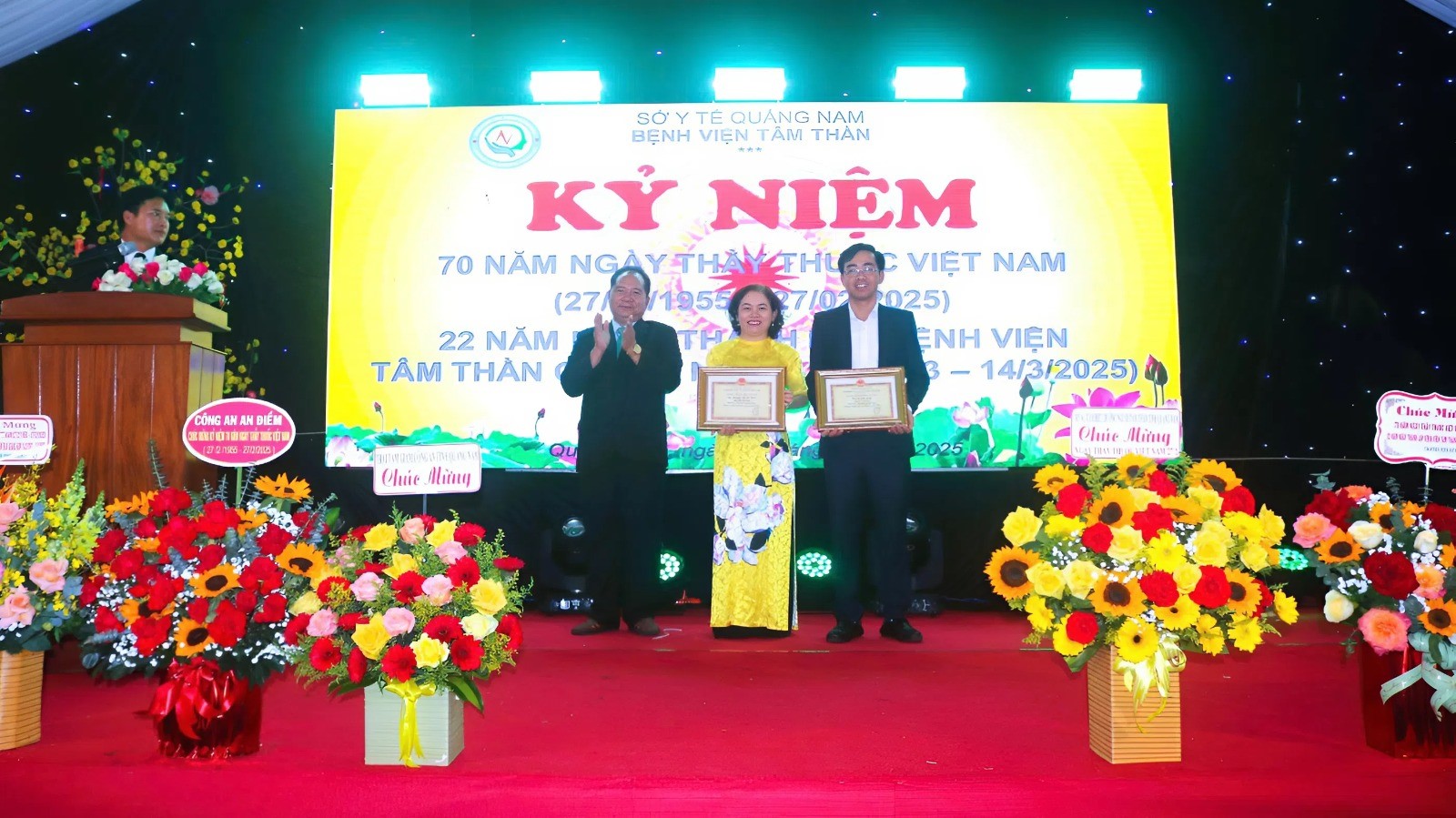 Chuyện ít biết về nghề điều dưỡng đặc biệt và "toa thuốc chữa lành" trái tim tổn thương- Ảnh 1.