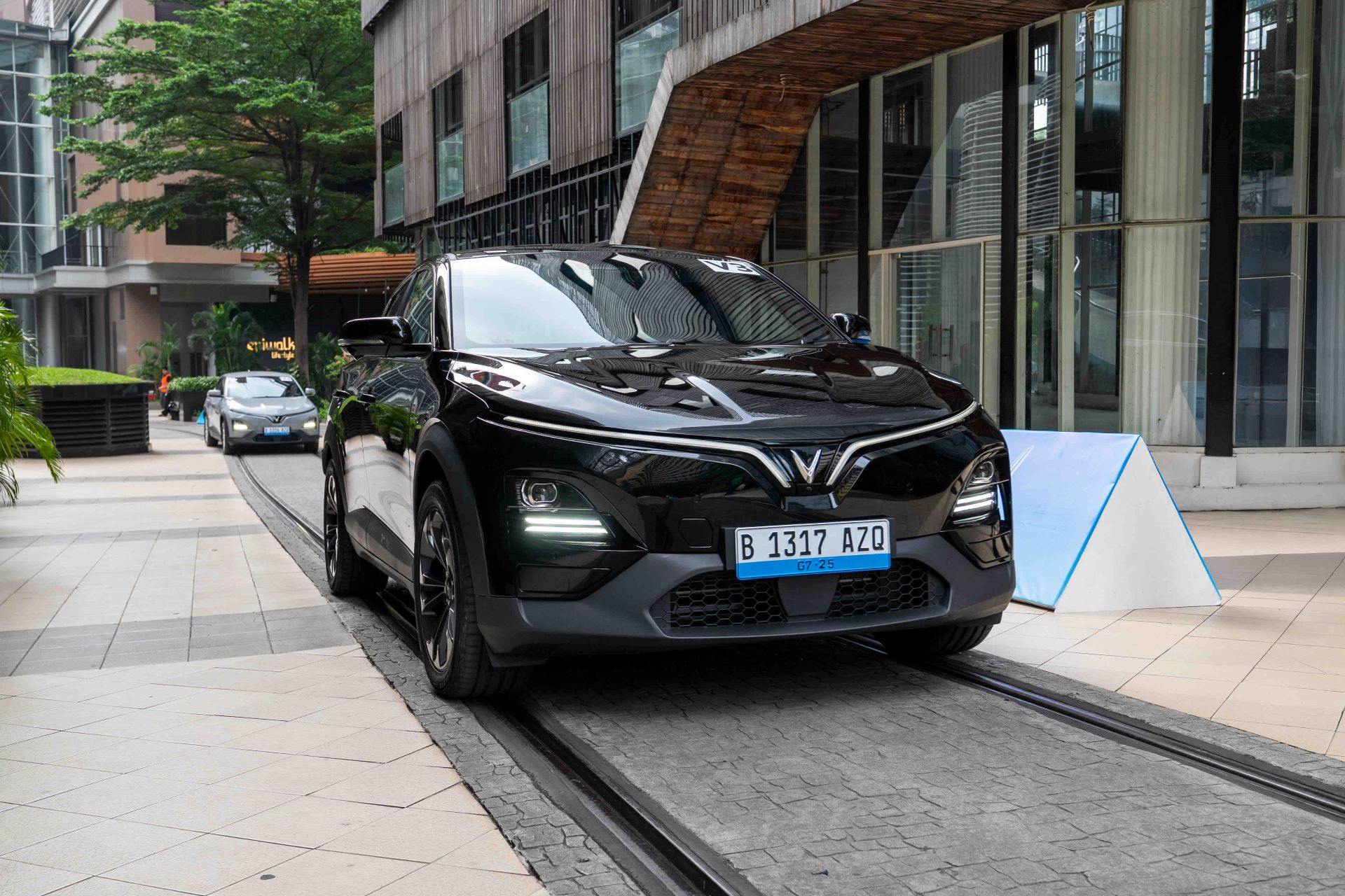 VinFast “tỏa sáng” tại CNN Indonesia Awards với cú đúp giải thưởng quan trọng- Ảnh 3. VinFast “tỏa sáng” tại CNN Indonesia Awards với cú đúp giải thưởng quan trọng- Ảnh 3.