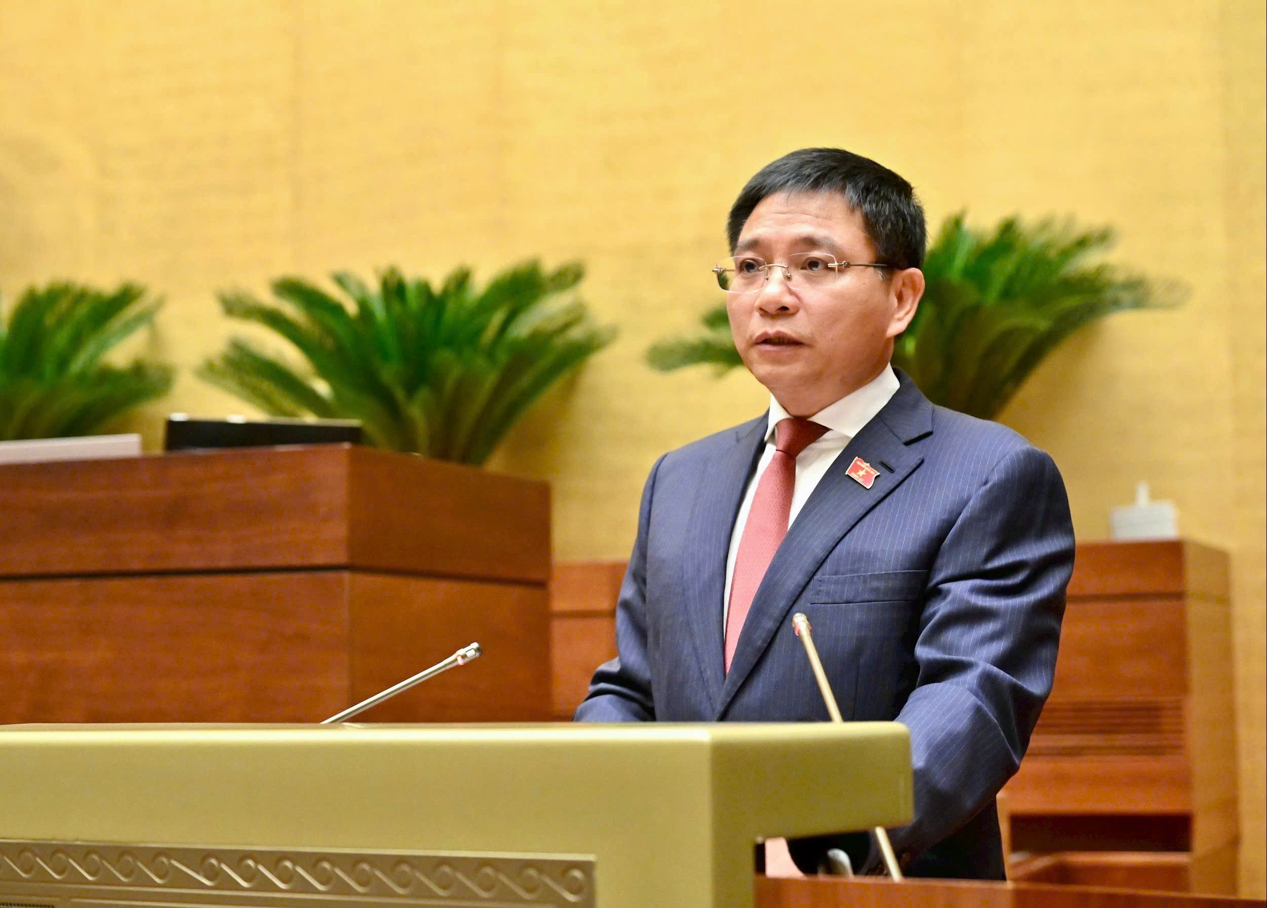 Sửa Luật Thuế thu nhập cá nhân: Đề xuất áp thuế chuyển nhượng vàng miếng - Ảnh 1.