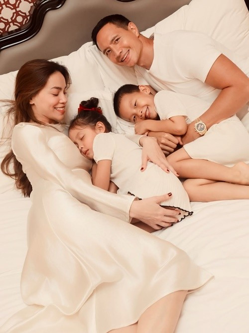 Hình ảnh ngọt ngào nhân dịp sinh nhật của cặp song sinh nhà Hồ Ngọc Hà - Kim Lý - Ảnh 8.