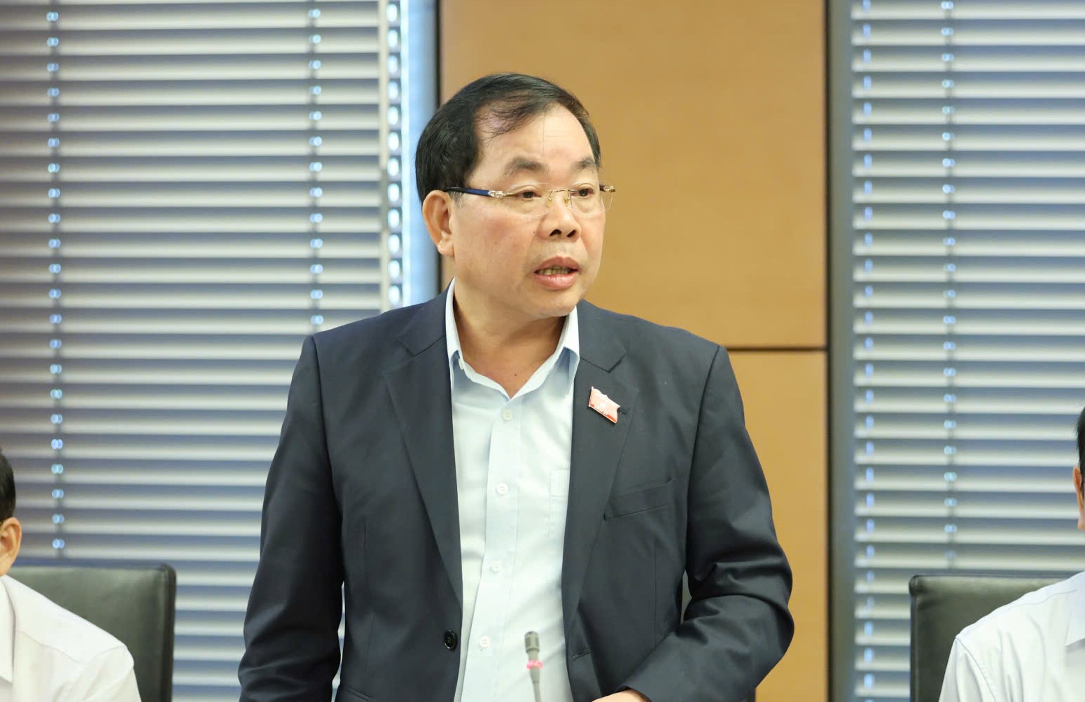 Nâng tuổi nghỉ hưu lên 65: Nên hay không nên? - Ảnh 3.