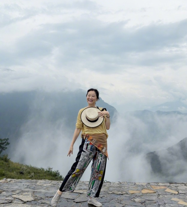 "Đông Phương Bất Bại" Lâm Thanh Hà gây choáng ngợp bởi cuộc sống xa hoa, giàu có bậc nhất Vbiz - Ảnh 9.