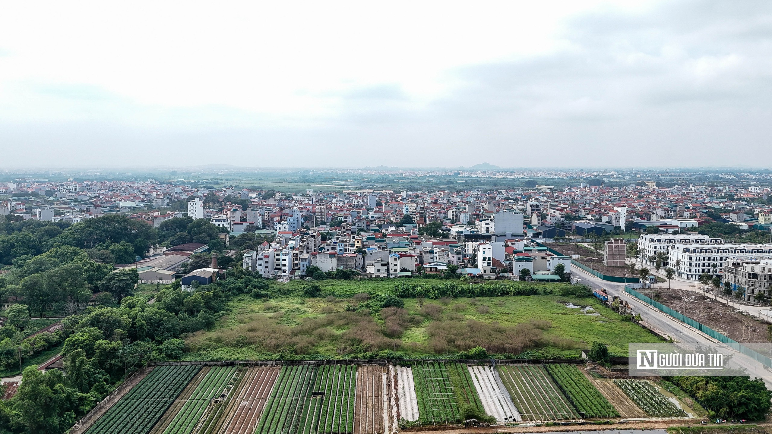 Toàn cảnh khu đất xây nhà ở xã hội tại ngoại thành Hà Nội - Ảnh 2.