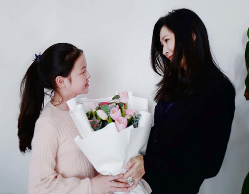 Nữ diễn viên bỏ bạn trai nghèo theo đại gia nghìn tỷ trả giá đắt, U50 liều mạng đóng phim trả nợ cho chồng - Ảnh 7.