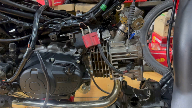 TP Hồ Chí Minh: Đột kích “lò độ xe”, nhiều xe không rõ nguồn gốc bị tạm giữ - Ảnh 4.