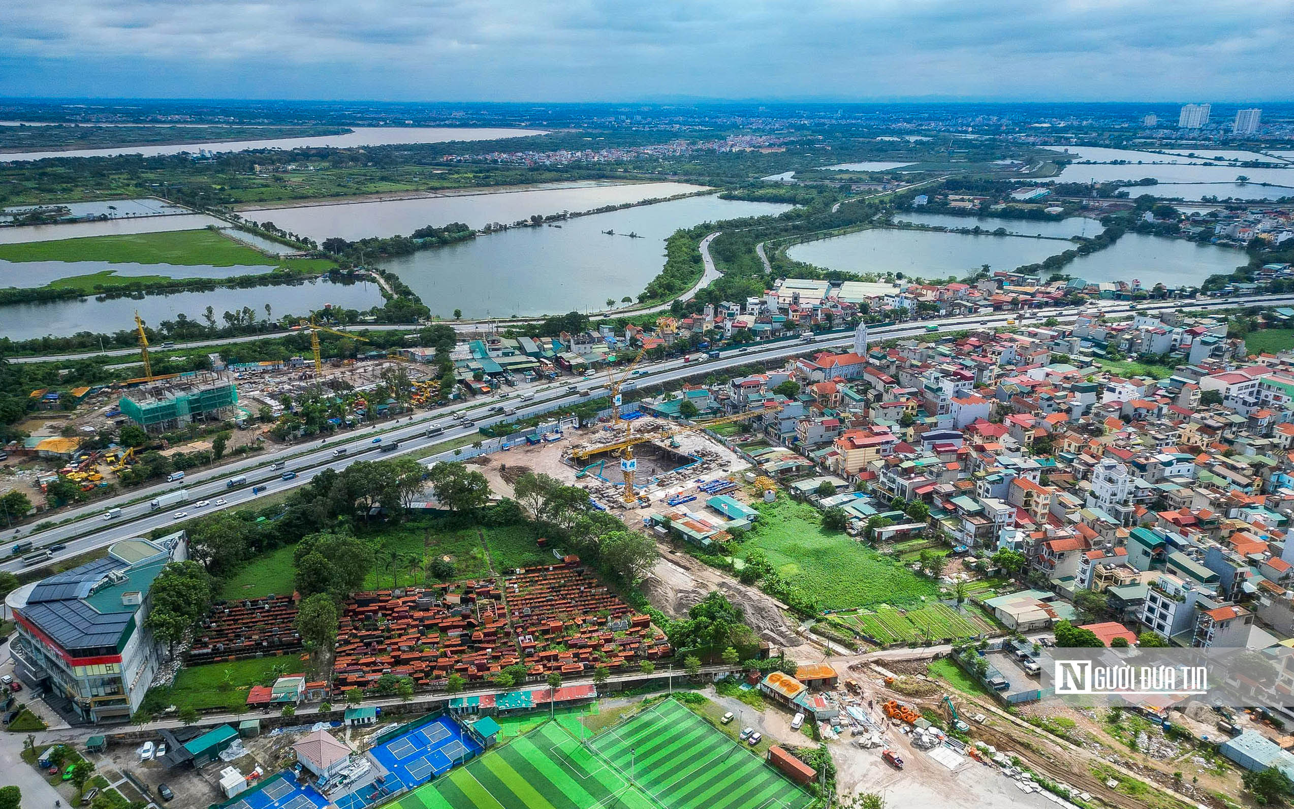 Hà Nội: Tuyến đường nối 2 vành đai trị giá 370 tỷ đồng dần thành hình- Ảnh 5. Hà Nội: Tuyến đường nối 2 vành đai trị giá 370 tỷ đồng dần thành hình- Ảnh 5.