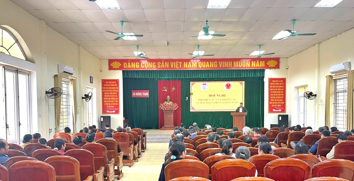 Hội Luật gia tỉnh Thanh Hóa góp ý kiến dự thảo các văn kiện trình Đại hội XIV của Đảng - Ảnh 3.