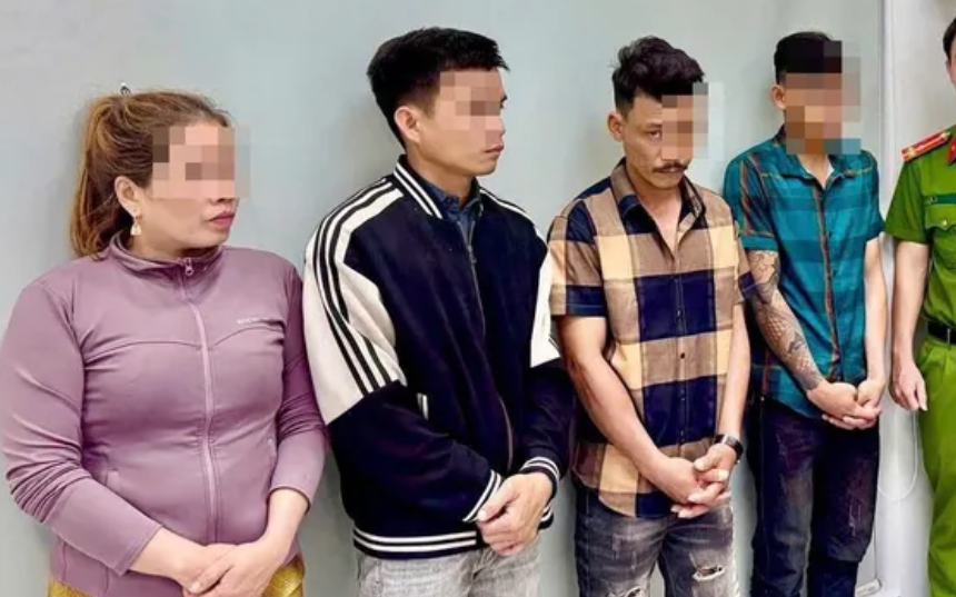 Trộm 1,8 tỷ đồng trong cốp xe của nhân viên ngân hàng, đối tượng sa lưới sau gần 12 giờ- Ảnh 3.