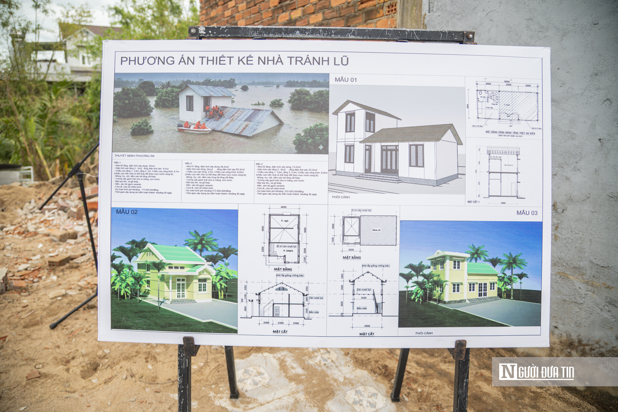 Dựng lại mái ấm cho đồng bào vùng bão lũ- Ảnh 8.