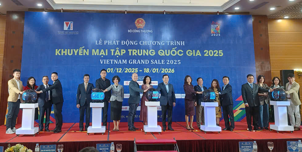 Khởi động Vietnam Grand Sale 2025: “Cú hích” tiêu dùng cuối năm với ưu đãi tới 100% - Ảnh 1.