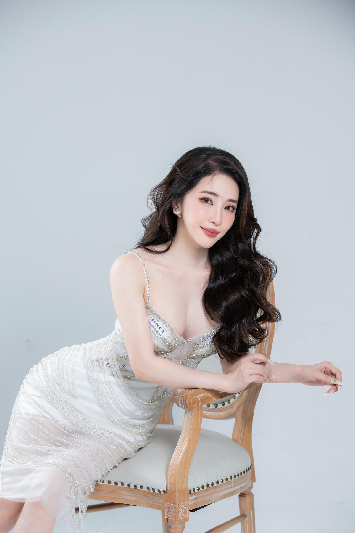 Nàng "cá sấu chúa" đổi đời nhờ bị cả nước chê xấu với màn "lột xác" ngoạn mục - Ảnh 3.