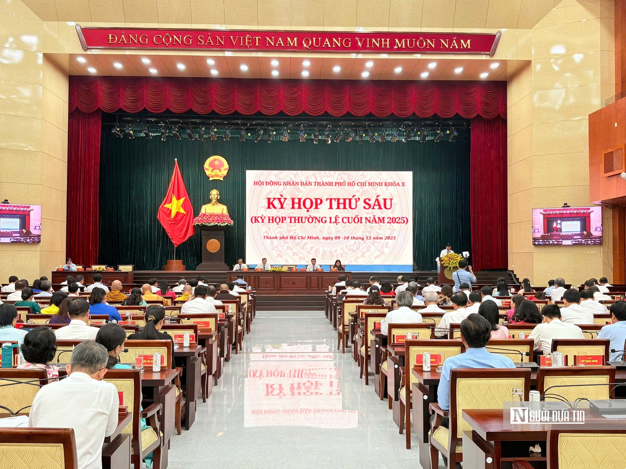 Chủ tịch Tp.HCM: Xây dựng Trung tâm tài chính quốc tế là “cứu cánh” để bứt phá- Ảnh 1. Chủ tịch Tp.HCM: Xây dựng Trung tâm tài chính quốc tế là “cứu cánh” để bứt phá- Ảnh 1.