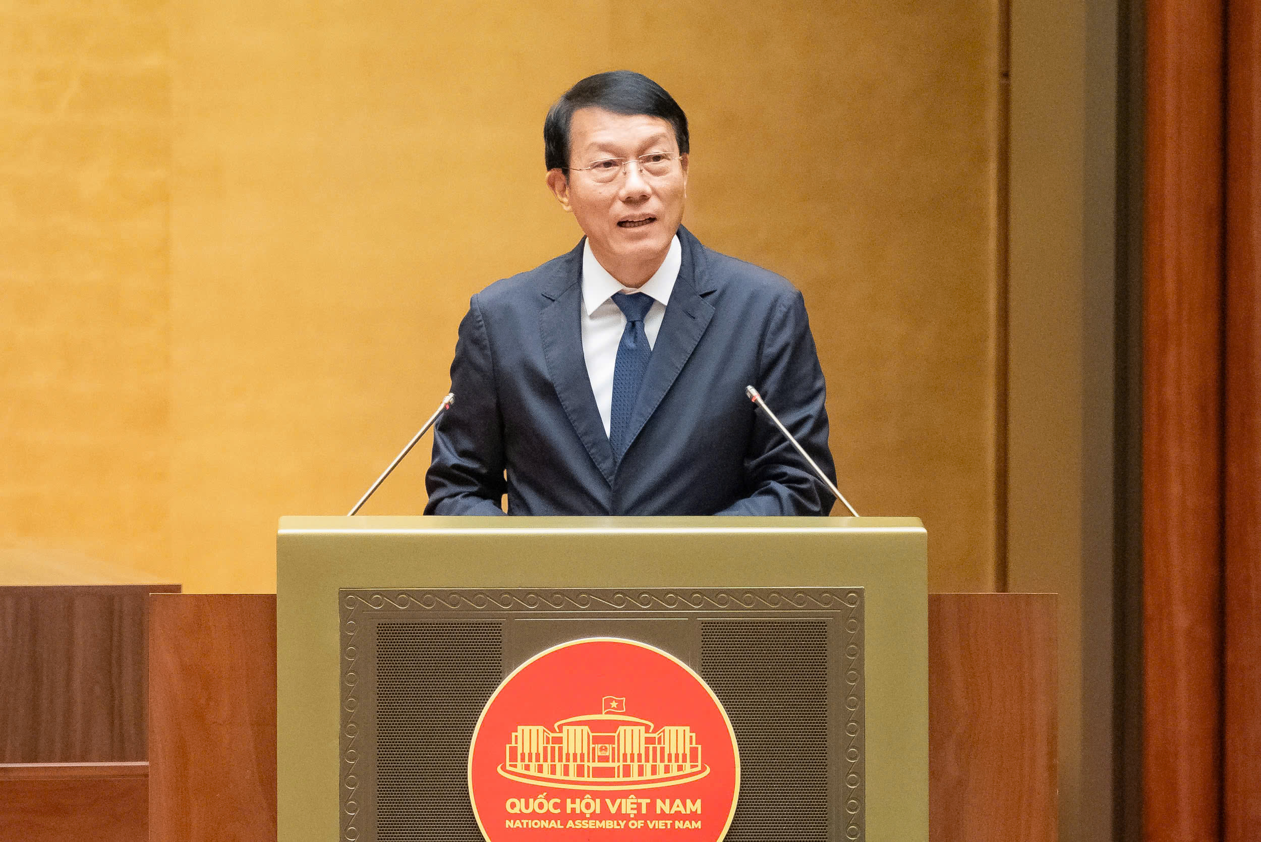 Quốc hội chốt quy định xe kinh doanh chở khách không phải lắp ghế an toàn cho trẻ em- Ảnh 2. Quốc hội chốt quy định xe kinh doanh chở khách không phải lắp ghế an toàn cho trẻ em- Ảnh 2.