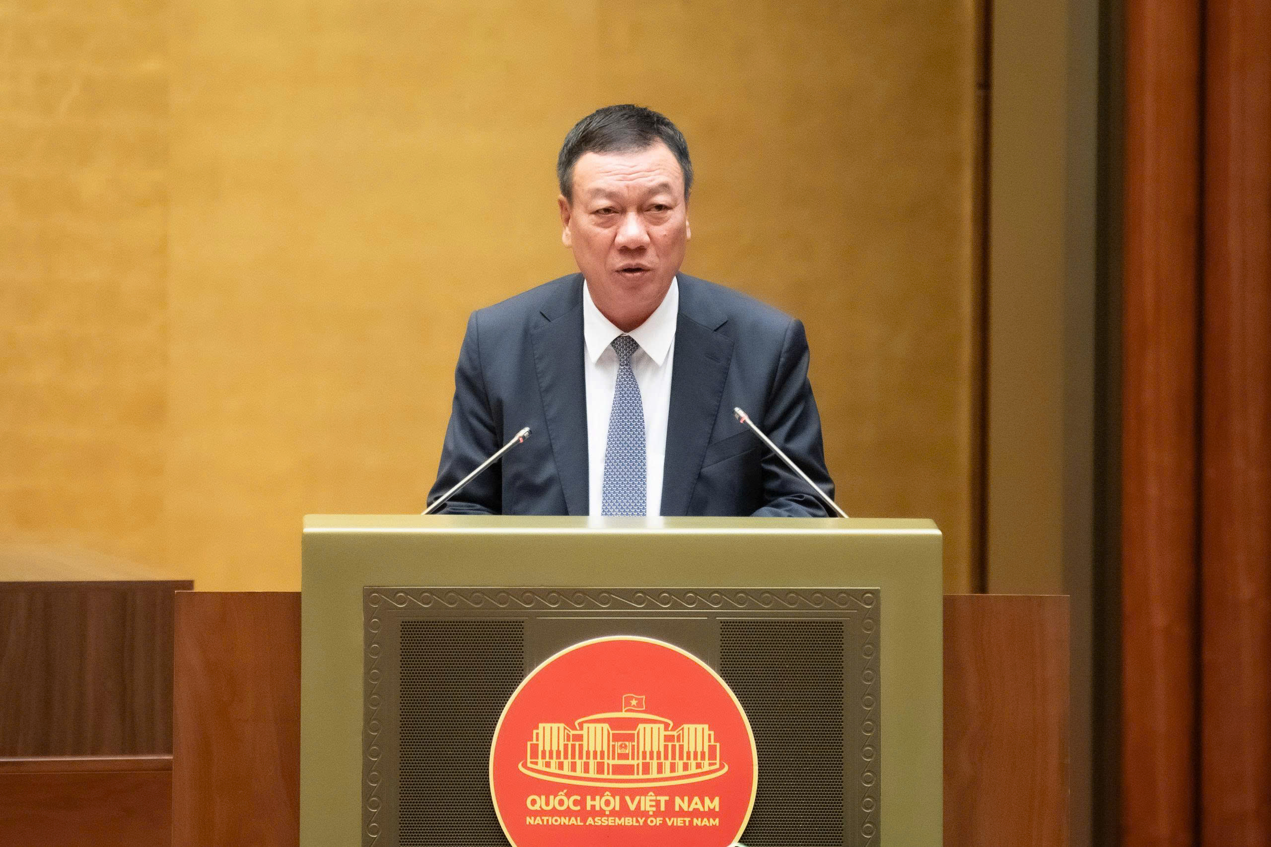 Nâng mức thu nhập biến động phải kê khai từ 300 triệu đồng lên 1 tỷ đồng - Ảnh 1.