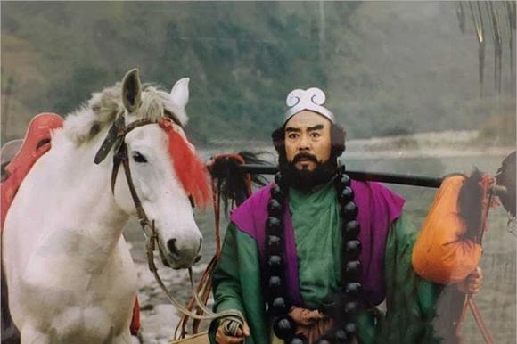 Cả đời xem Tây du ký vẫn hiểu sai: Ai mới là người gánh hành lý? - Ảnh 1. Cả đời xem Tây du ký vẫn hiểu sai: Ai mới là người gánh hành lý? - Ảnh 1.