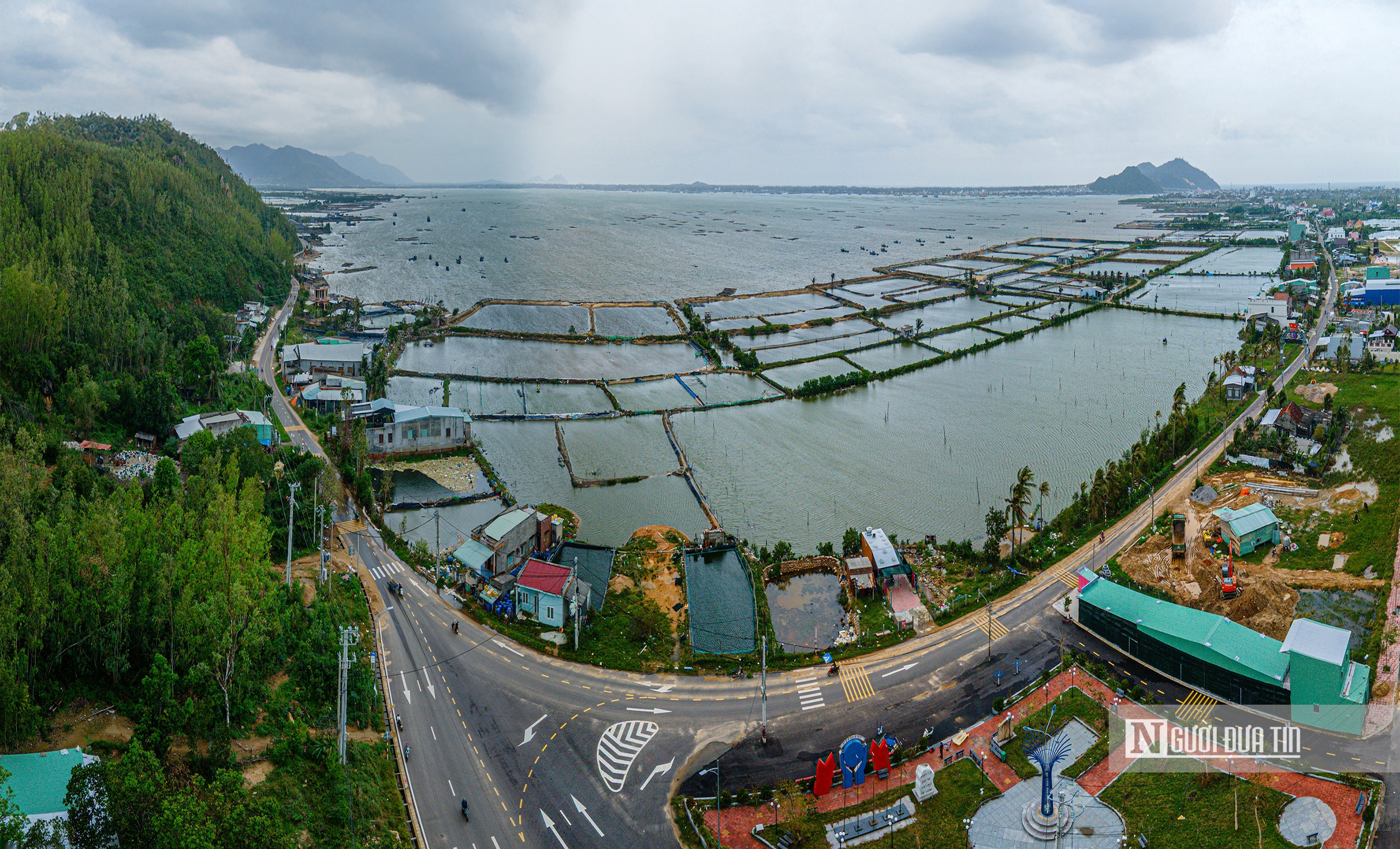 Cận cảnh khu đầm sẽ làm dự án du lịch 6 sao, 8.500 tỷ đồng thu hút giới siêu giàu trên thế giới về Gia Lai- Ảnh 2. Cận cảnh khu đầm sẽ làm dự án du lịch 6 sao, 8.500 tỷ đồng thu hút giới siêu giàu trên thế giới về Gia Lai- Ảnh 2.