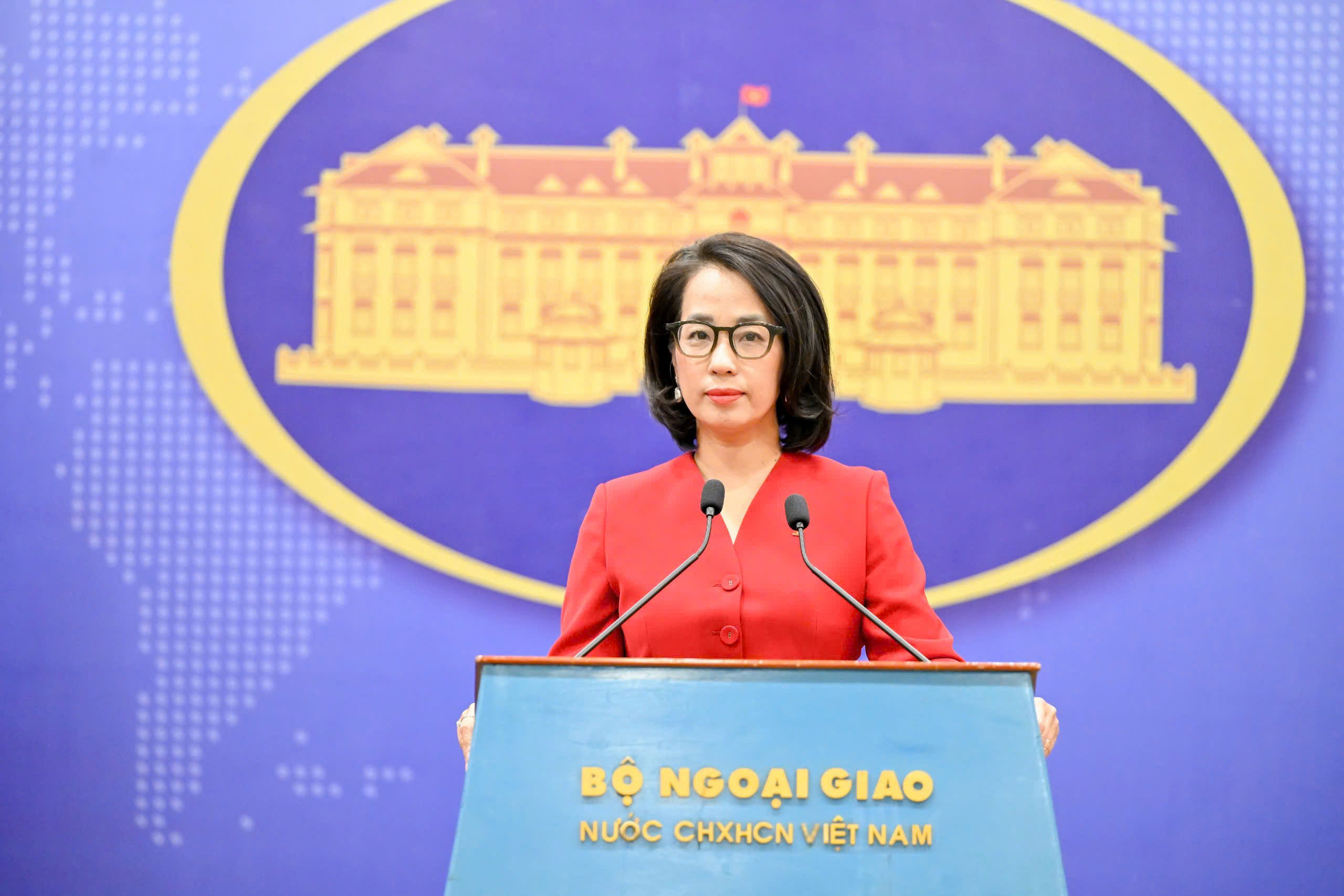 Hầu hết công dân Việt Nam đã sơ tán khỏi khu vực giao tranh ở biên giới Thái Lan - Campuchia- Ảnh 1. Hầu hết công dân Việt Nam đã sơ tán khỏi khu vực giao tranh ở biên giới Thái Lan - Campuchia- Ảnh 1.