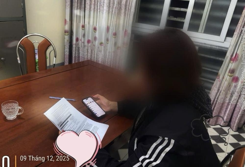 Bị người yêu trên mạng tống tình, người phụ nữ suýt mất hơn 4 tỷ đồng - Ảnh 1.