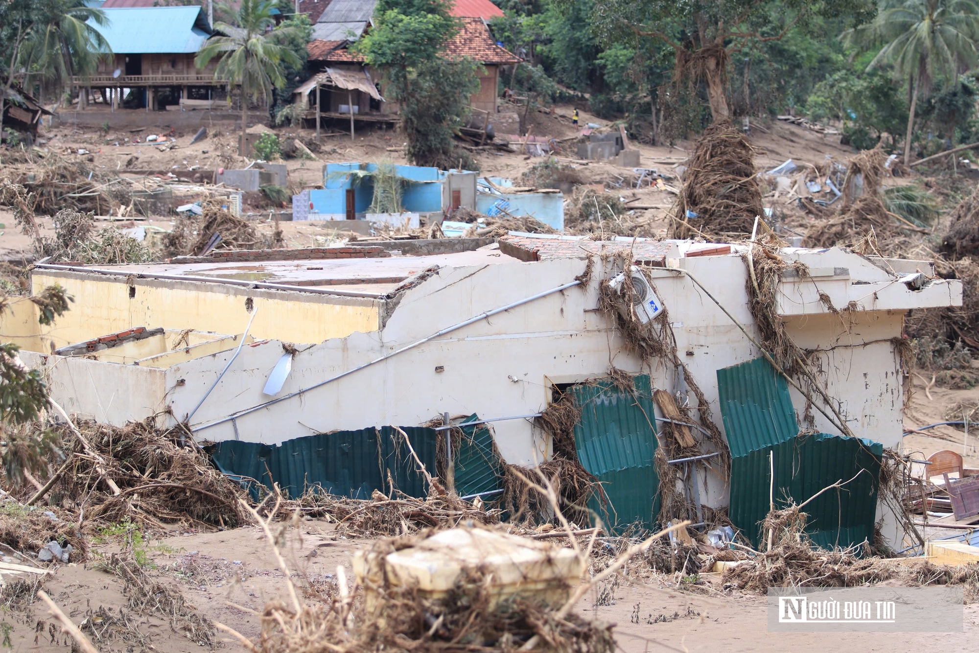 Làm tốt phương châm “4 tại chỗ” hạn chế tối đa thiệt hại trước thiên tai khốc liệt  - Ảnh 2.