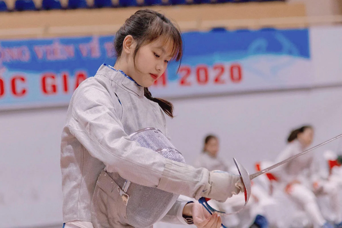 Nhan sắc vạn người mê của hot girl đấu kiếm Việt Nam - Ảnh 2.