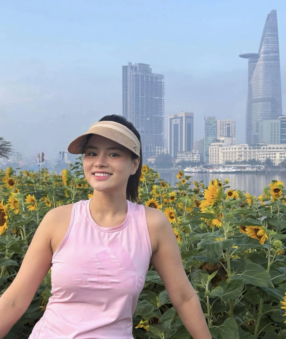 Siêu mẫu Thu Phương hậu ly hôn với chồng cũ đại gia hơn 9 tuổi- Ảnh 7. Siêu mẫu Thu Phương hậu ly hôn với chồng cũ đại gia hơn 9 tuổi- Ảnh 7.