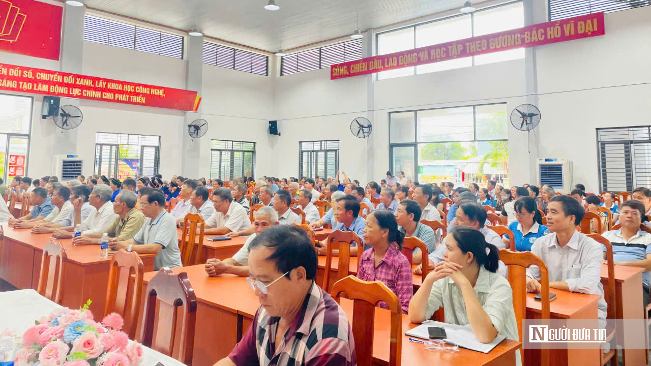 Nâng cao ý thức pháp luật, trách nhiệm công dân qua công tác tuyên truyền bầu cử- Ảnh 1. Nâng cao ý thức pháp luật, trách nhiệm công dân qua công tác tuyên truyền bầu cử- Ảnh 1.