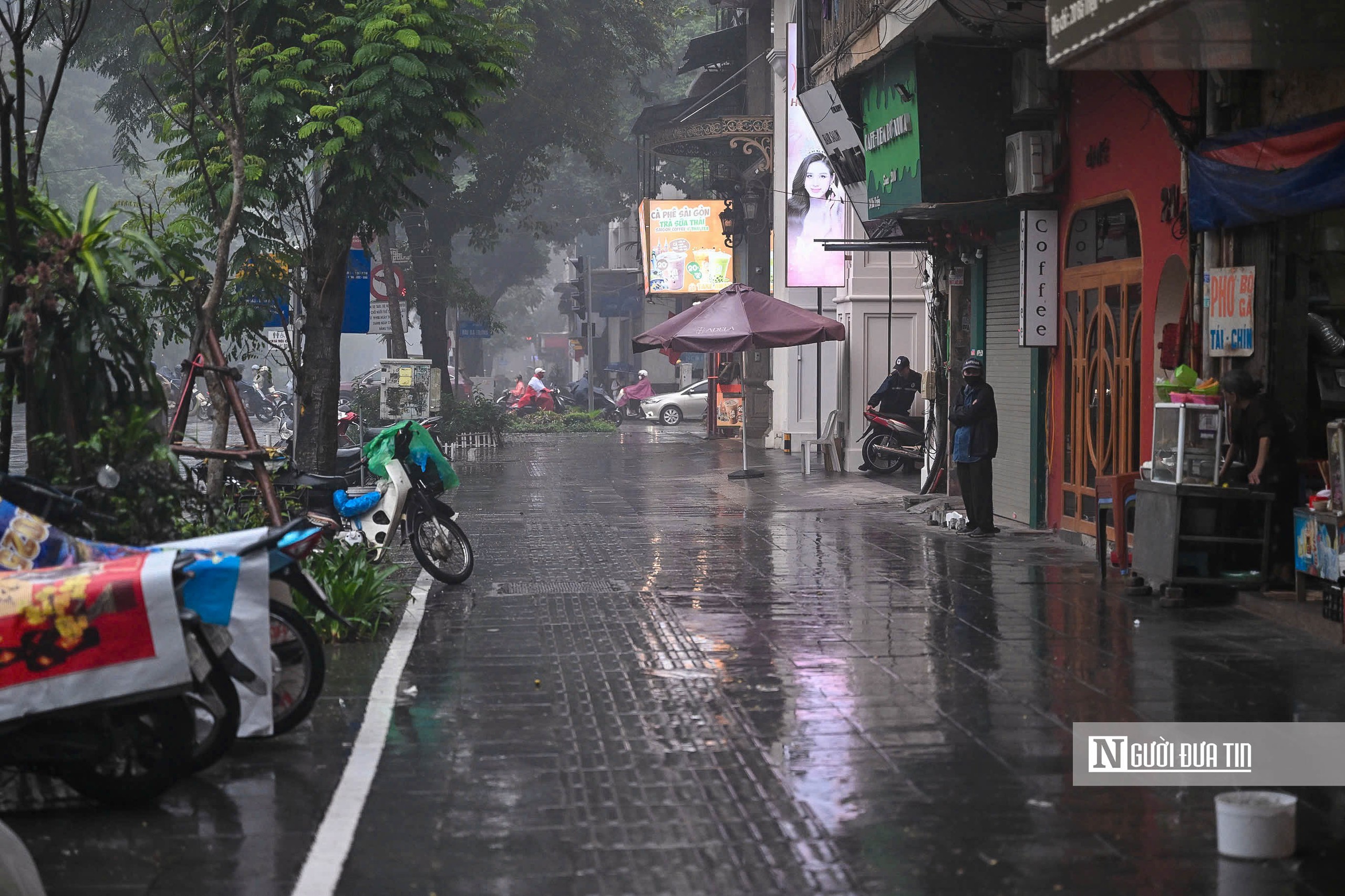 Hà Nội đồng loạt ra quân lập lại trật tự đô thị- Ảnh 10.