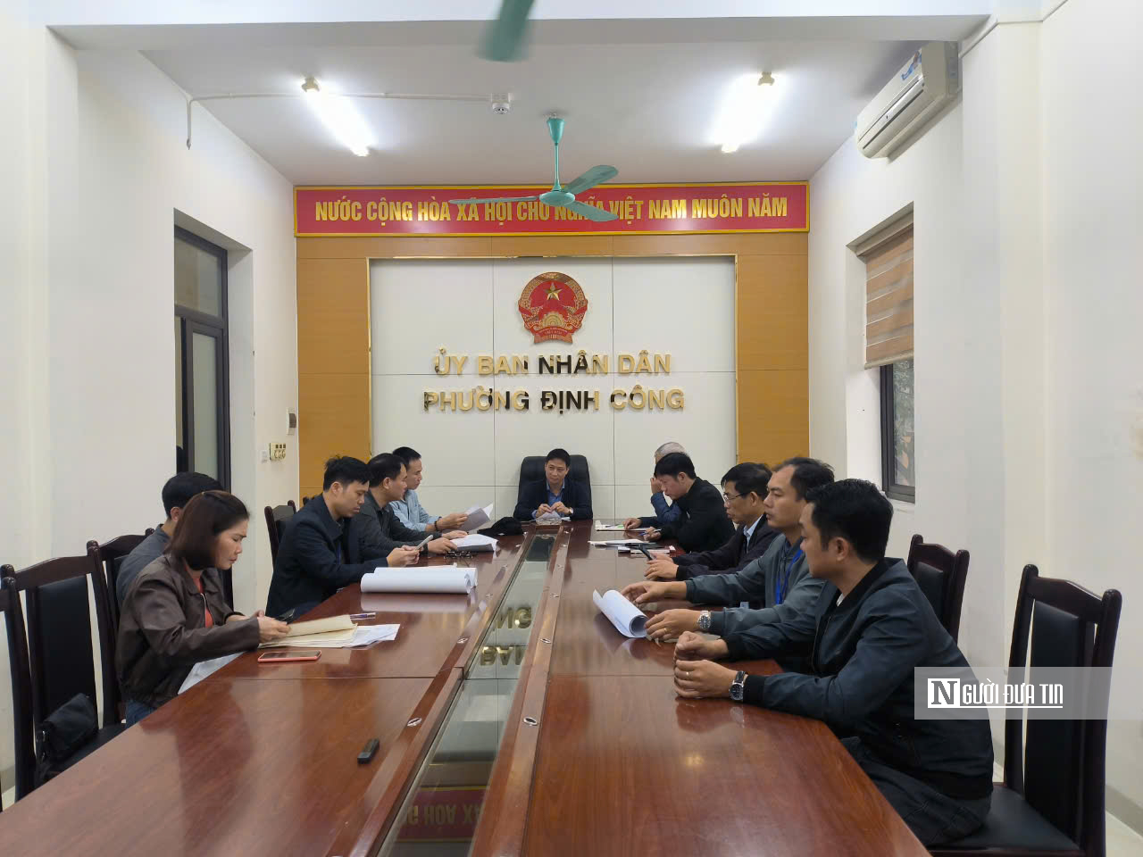 Hà Nội: Đưa một số người cản trở GPMB dự án Vành đai 2.5 về Công an phường làm việc- Ảnh 7. Hà Nội: Đưa một số người cản trở GPMB dự án Vành đai 2.5 về Công an phường làm việc- Ảnh 7.