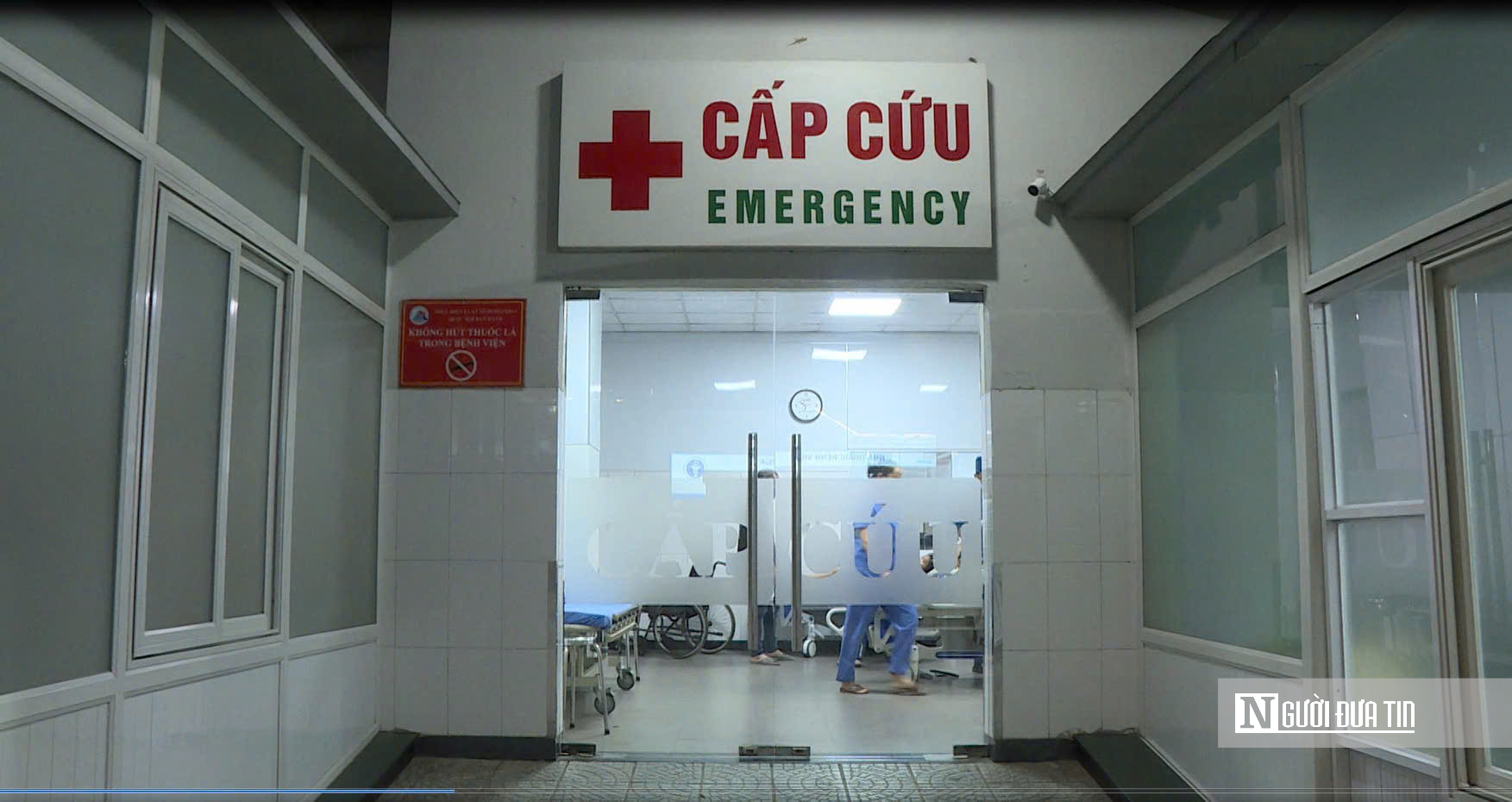 Hai mẹ con nhập viện nghi ngộ độc bánh mì ở Lâm Đồng: “Chỉ biết ôm con khóc giữa đêm” - Ảnh 2.