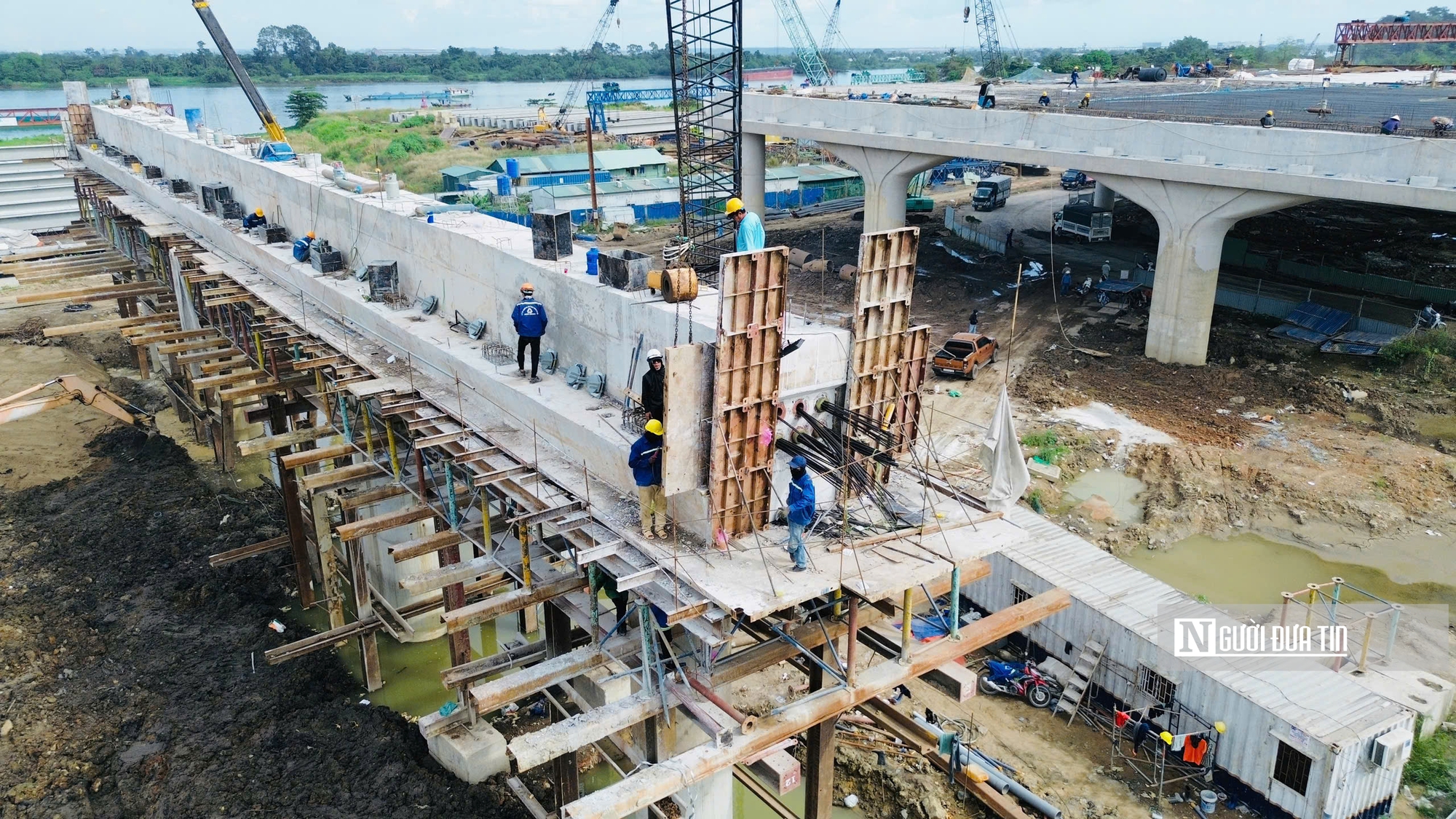 Toàn cảnh công trường Vành đai 3 Tp.HCM trước ngày thông xe kỹ thuật- Ảnh 6. Toàn cảnh công trường Vành đai 3 Tp.HCM trước ngày thông xe kỹ thuật- Ảnh 6.