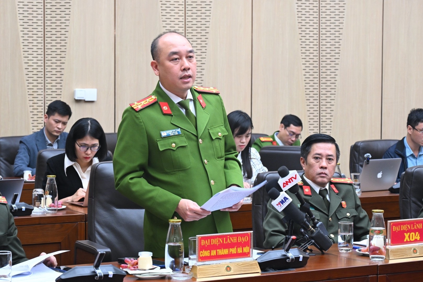 Shark Bình bị điều tra thêm tội Trốn thuế- Ảnh 1. Shark Bình bị điều tra thêm tội Trốn thuế- Ảnh 1.