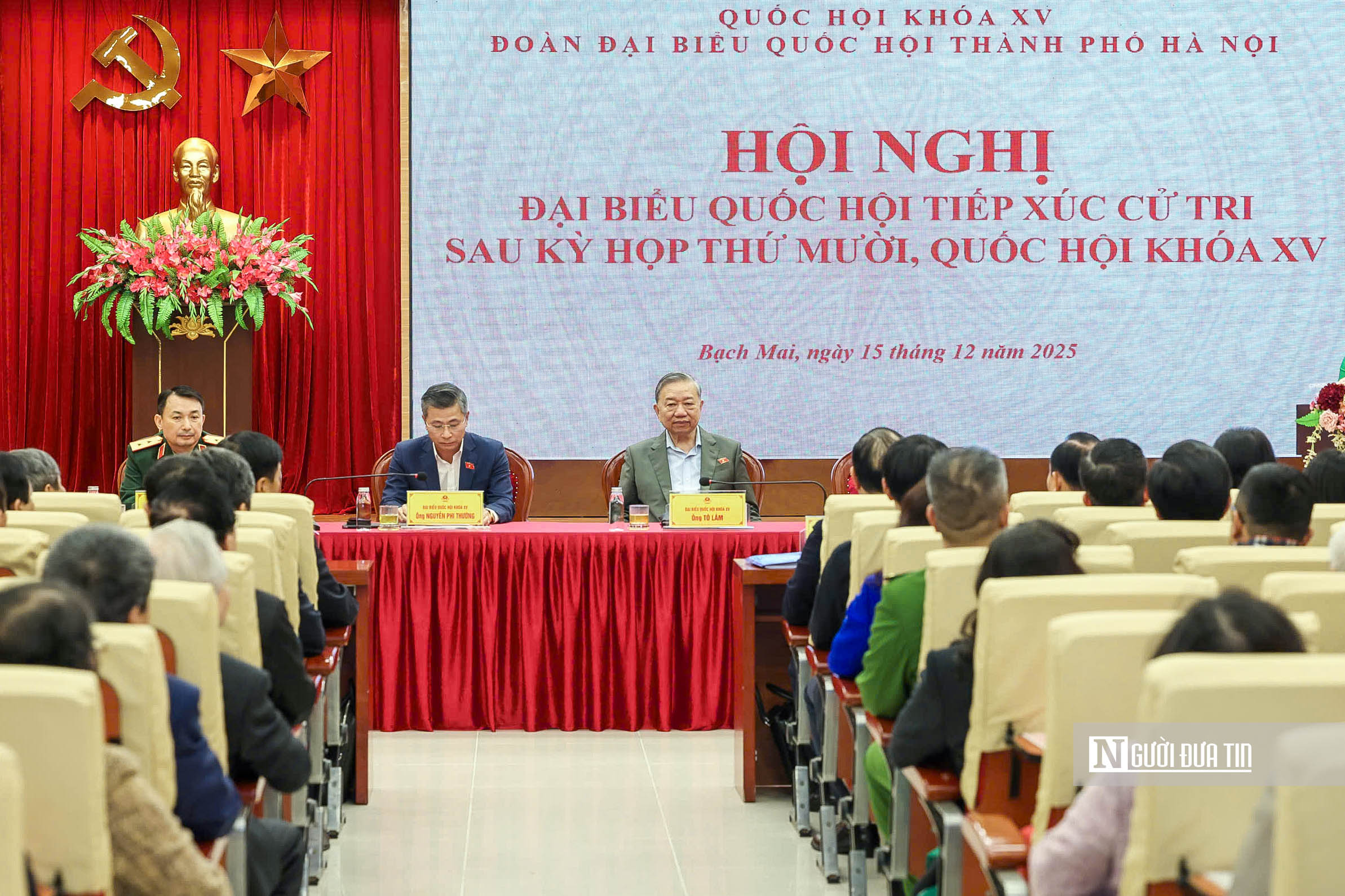 Ảnh: Tổng Bí thư Tô Lâm tiếp xúc cử tri 11 phường ở Hà Nội- Ảnh 5. Ảnh: Tổng Bí thư Tô Lâm tiếp xúc cử tri 11 phường ở Hà Nội- Ảnh 5.