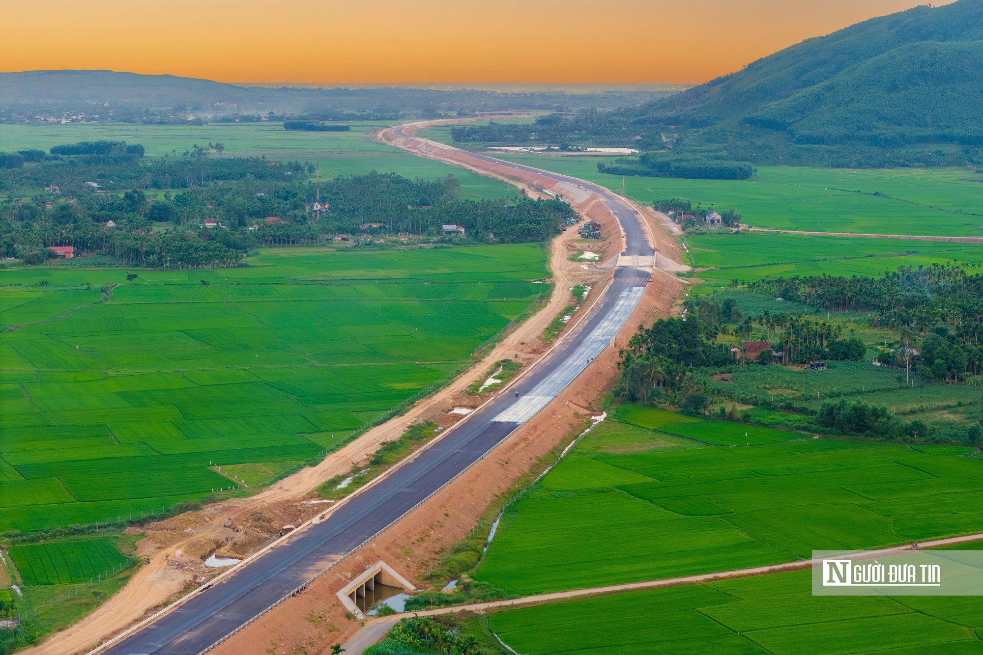 Quảng Ngãi: Sẵn sàng khởi công, khánh thành 4 dự án quy mô gần 32.000 tỷ đồng- Ảnh 6. Quảng Ngãi: Sẵn sàng khởi công, khánh thành 4 dự án quy mô gần 32.000 tỷ đồng- Ảnh 6.