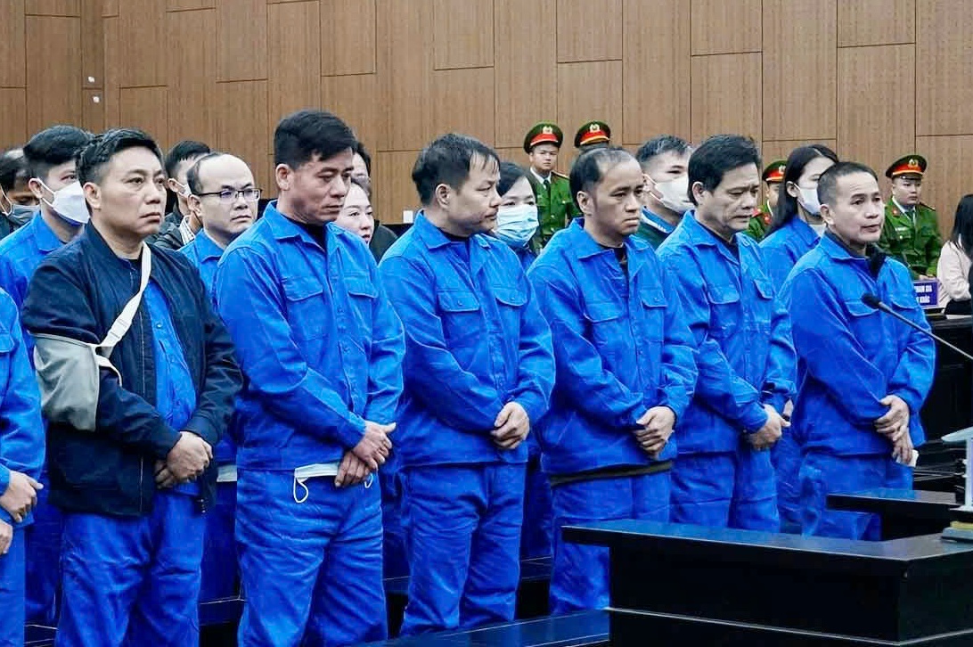 Trả lại tiền vì không chạy được án: Cựu Phó Chánh án khai gì? - Ảnh 1.