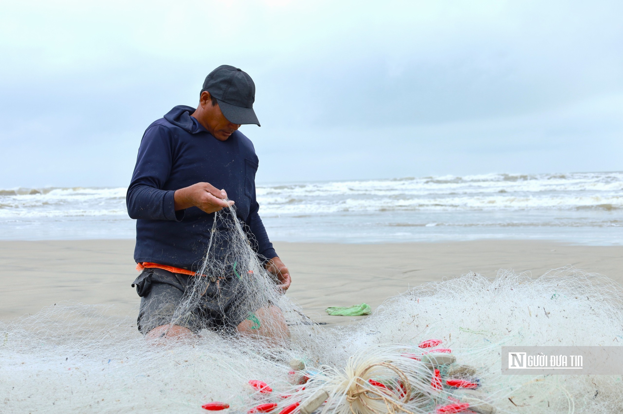 B&atilde;i tắm đẹp nhất Quảng Ng&atilde;i trước nguy cơ bị "x&oacute;a sổ" do triều cường v&agrave; x&acirc;m thực- Ảnh 12.