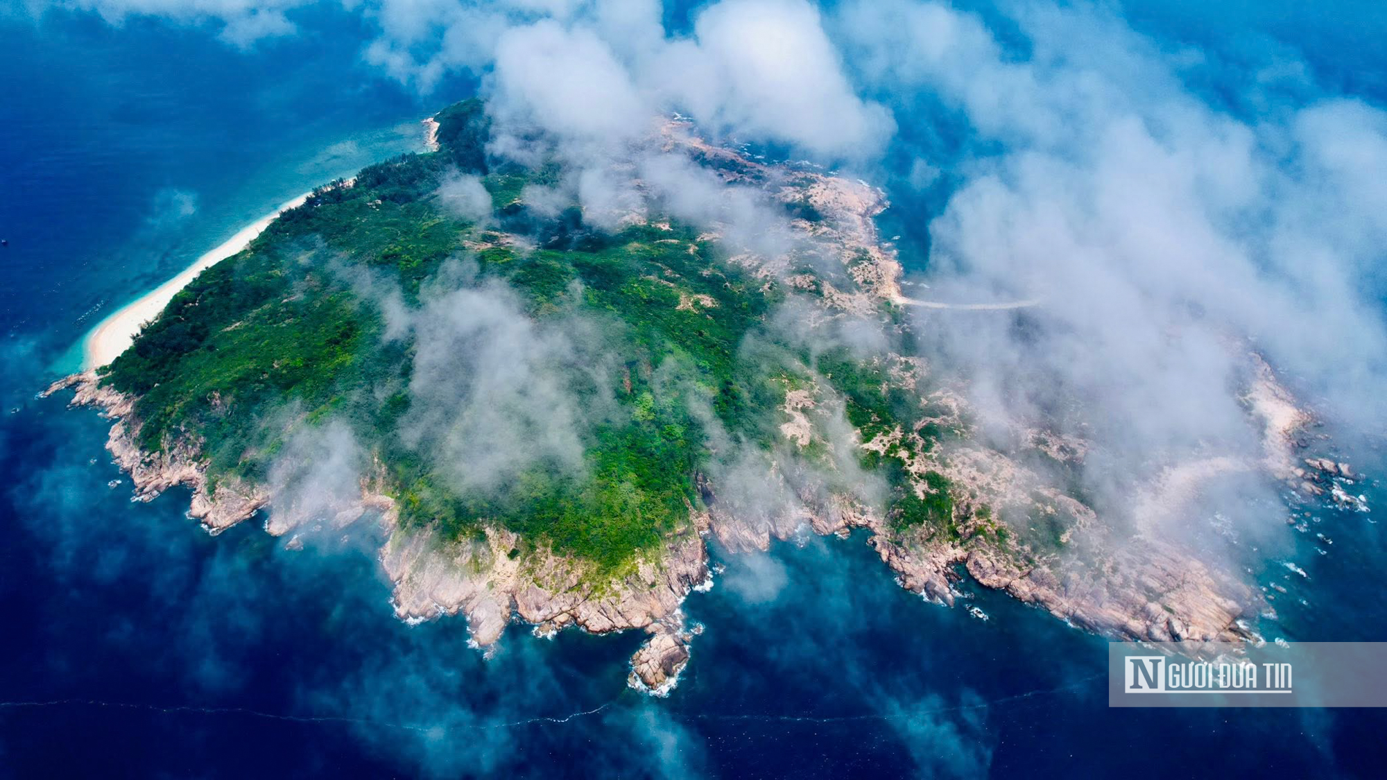 Cận cảnh "hòn đảo bí mật" sắp được chi 5.000 tỷ đồng trở thành Khu du lịch nghỉ dưỡng cao cấp- Ảnh 16. Cận cảnh "hòn đảo bí mật" sắp được chi 5.000 tỷ đồng trở thành Khu du lịch nghỉ dưỡng cao cấp- Ảnh 16.