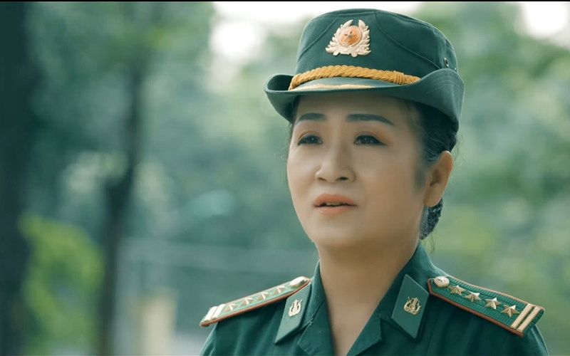 "Chim sơn ca núi rừng" là Đại tá, NSND mang quân hàm xanh- Ảnh 3.