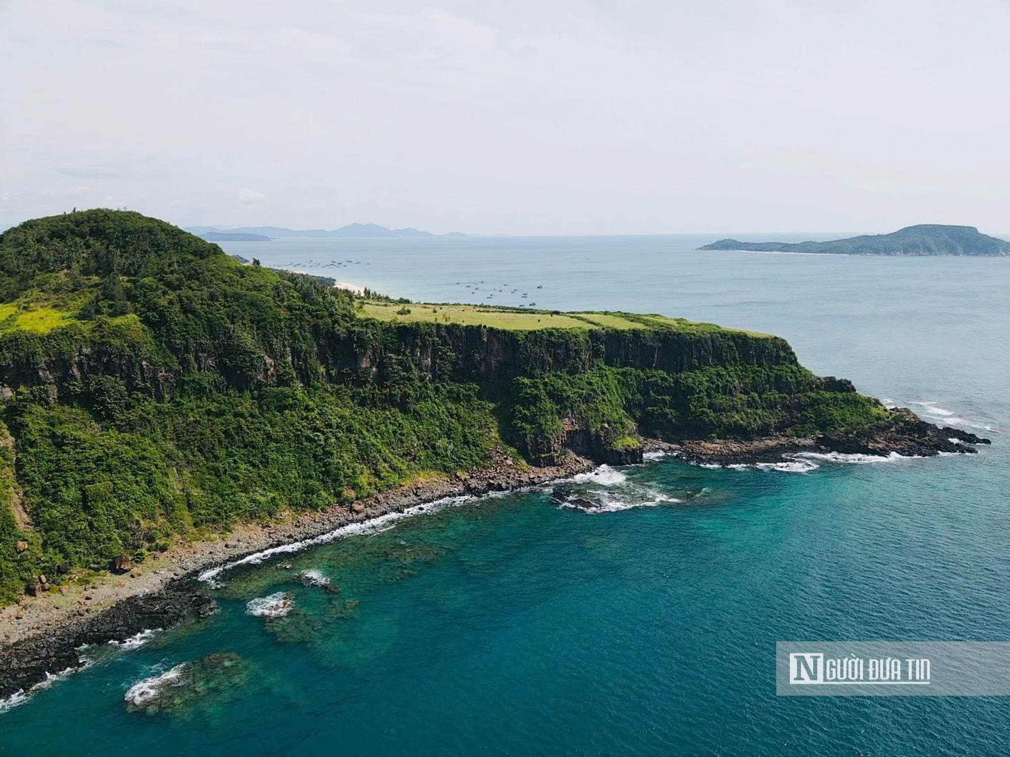 Cận cảnh "hòn đảo bí mật" sắp được chi 5.000 tỷ đồng trở thành Khu du lịch nghỉ dưỡng cao cấp- Ảnh 4. Cận cảnh "hòn đảo bí mật" sắp được chi 5.000 tỷ đồng trở thành Khu du lịch nghỉ dưỡng cao cấp- Ảnh 4.