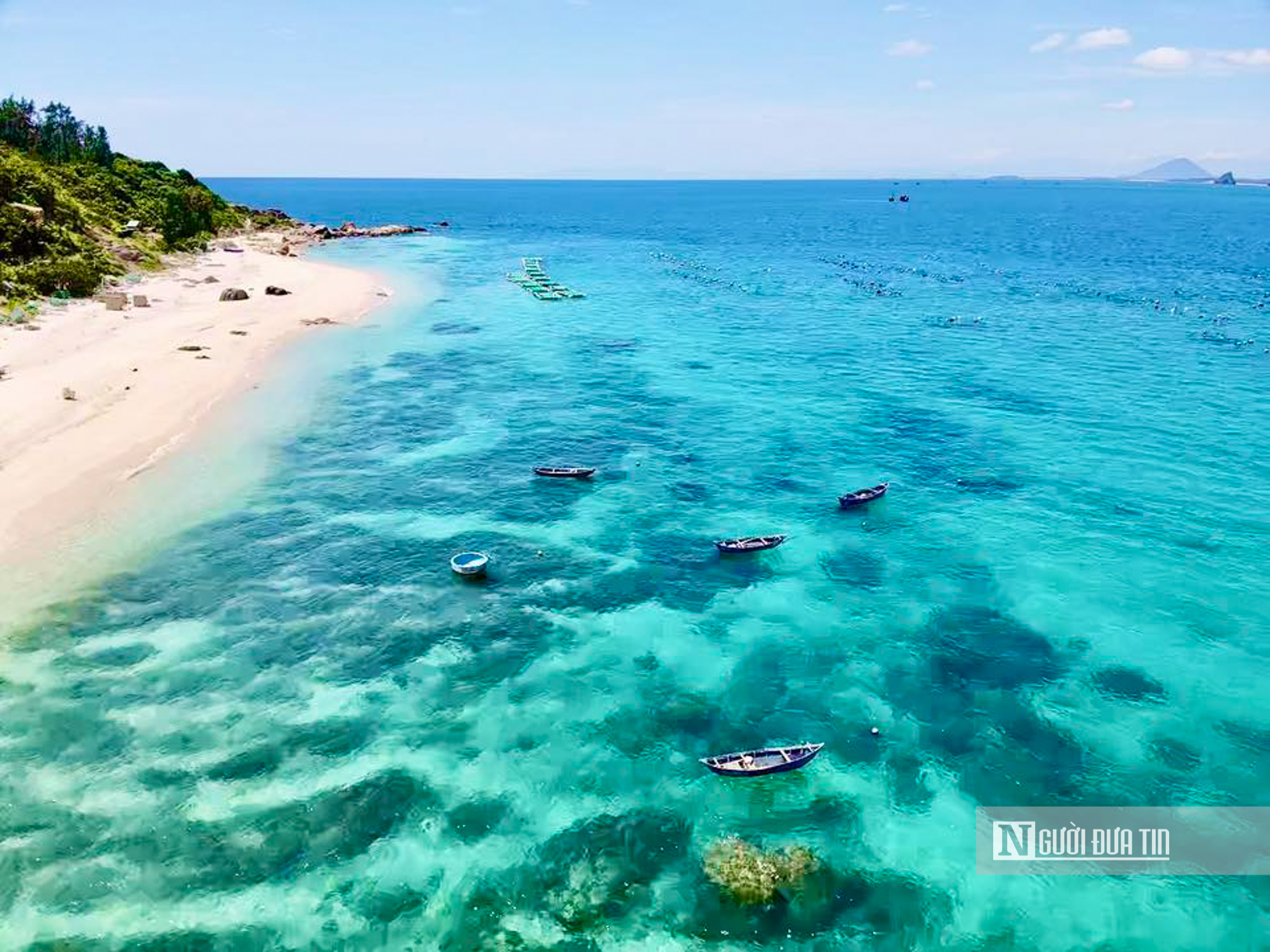 Cận cảnh "hòn đảo bí mật" sắp được chi 5.000 tỷ đồng trở thành Khu du lịch nghỉ dưỡng cao cấp- Ảnh 6. Cận cảnh "hòn đảo bí mật" sắp được chi 5.000 tỷ đồng trở thành Khu du lịch nghỉ dưỡng cao cấp- Ảnh 6.