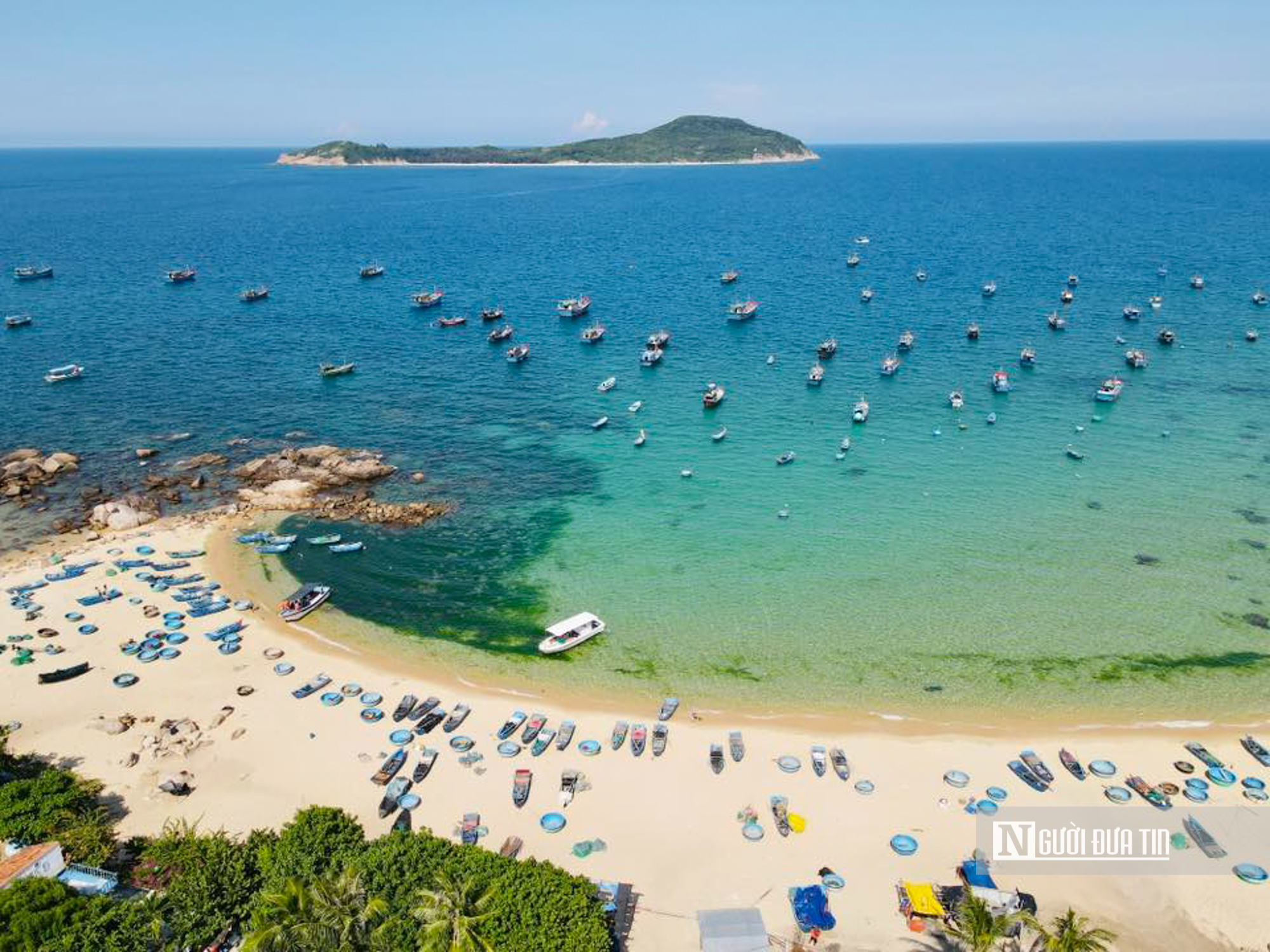 Cận cảnh "hòn đảo bí mật" sắp được chi 5.000 tỷ đồng trở thành Khu du lịch nghỉ dưỡng cao cấp- Ảnh 8. Cận cảnh "hòn đảo bí mật" sắp được chi 5.000 tỷ đồng trở thành Khu du lịch nghỉ dưỡng cao cấp- Ảnh 8.