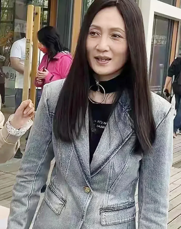 Cuộc sống khó tin ở tuổi U60 của đệ nhất mỹ nhân thập niên 1980- Ảnh 7.