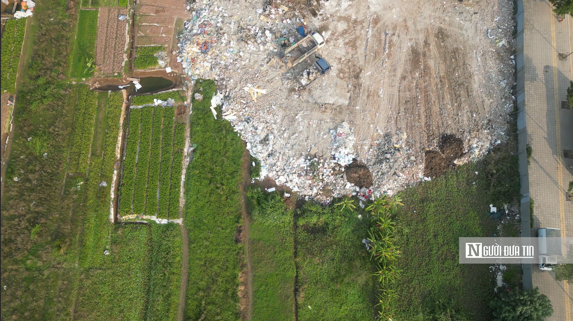H&agrave; Nội: Hiểm hoạ m&ocirc;i trường từ những điểm tập kết phế thải giữa nội th&agrave;nh- Ảnh 7.