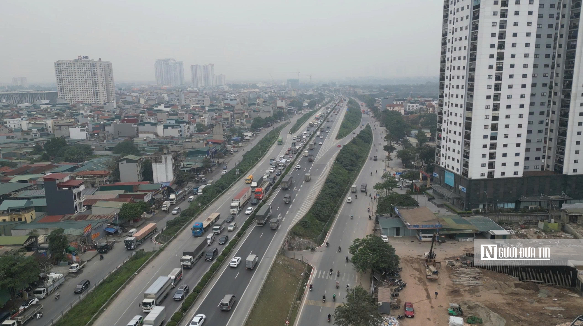 Toàn cảnh bến xe khách 120 tỷ đồng hiện đại bậc nhất Hà Nội- Ảnh 2.