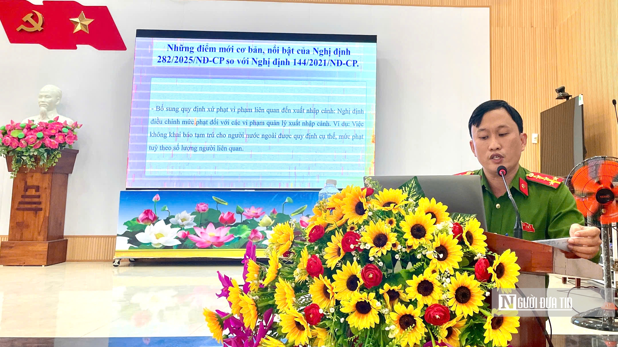 Đà Nẵng đổi mới tuyêb truyền pháp luật: Những lỗi quen thuộc, mức phạt "không còn quen"- Ảnh 3. Đà Nẵng đổi mới tuyêb truyền pháp luật: Những lỗi quen thuộc, mức phạt "không còn quen"- Ảnh 3.