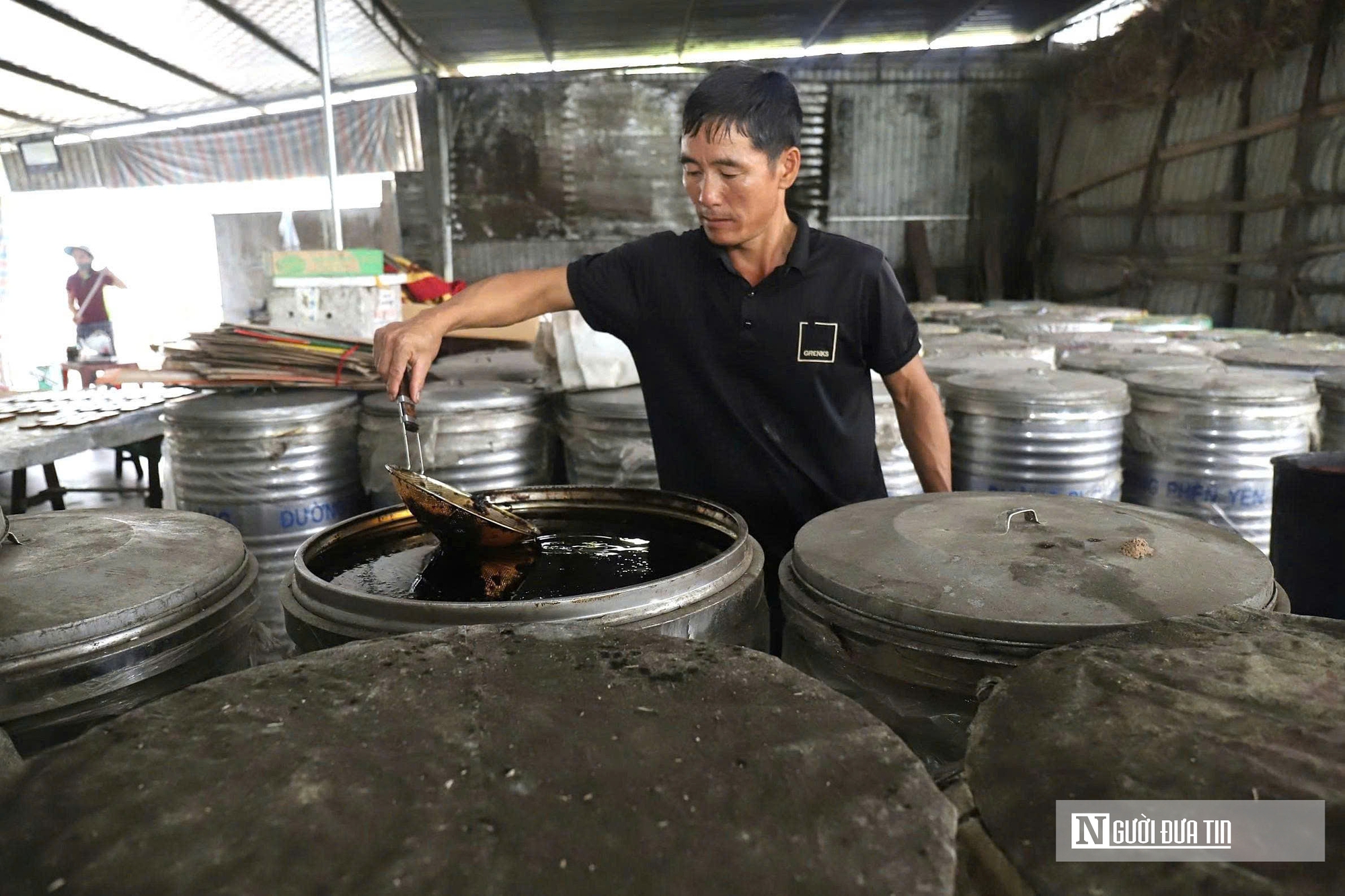 Nông dân miền Tây xứ Nghệ nấu cây “ngọt ngào” ra đặc sản mang giá trị cao- Ảnh 6.