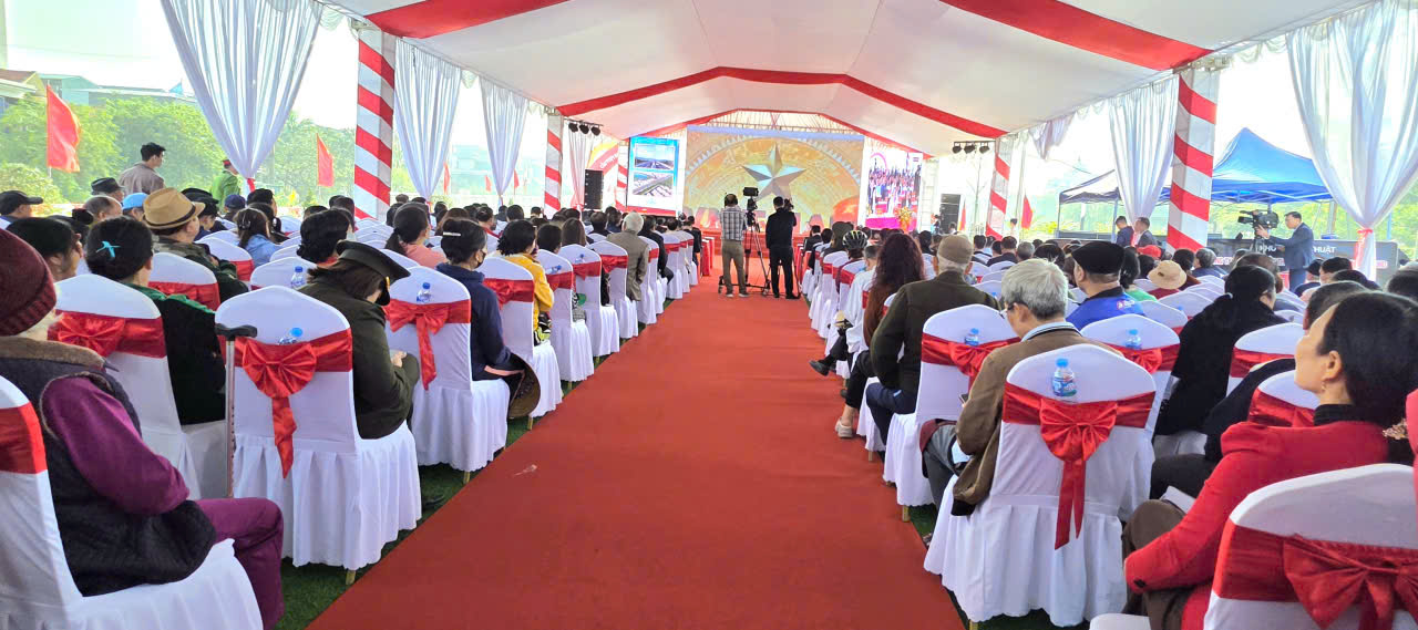 Khánh thành 2 cây cầu gần 1.000 tỷ đồng chào mừng đại hội lần thứ XIV của Đảng - Ảnh 4.